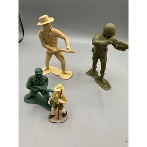 Vintage Toy Soldiers Lot Plastic Army Men Cowboy Figure Mixed 4pc